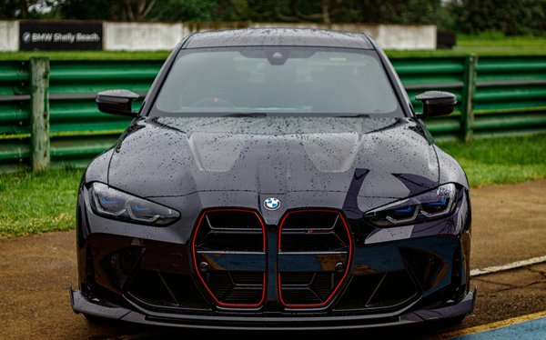 What role do UK vehicle polish products play in maintaining a car's appearance?